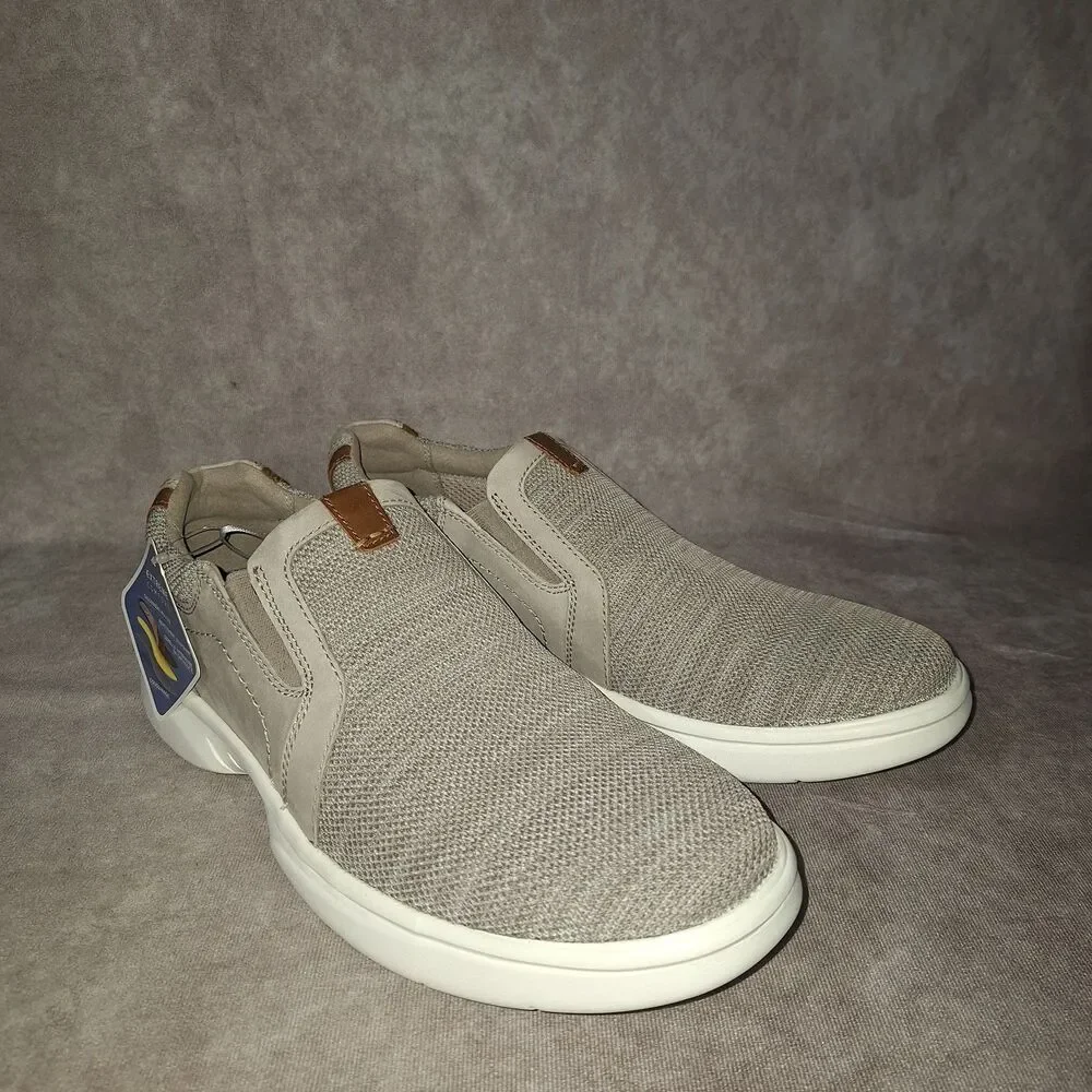 Clarks Bradley Easy Size 11.5M Stone Grey Slip On Sneakers Extreme Comfort